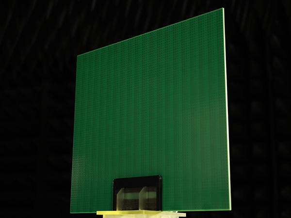Photo : Transmissive Metasurface (Prototype)